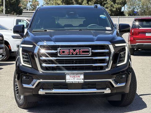 New 2026 GMC Yukon XL Elevation RWD image 2