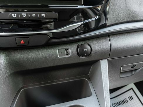 Used 2024 Ford Transit 350 XLT RWD image 19