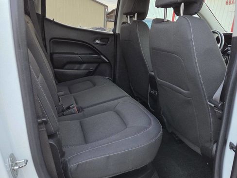 Used 2017 GMC Canyon SLE image 13