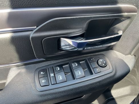 Used 2021 RAM 1500 Classic Warlock AWD/4WD image 17