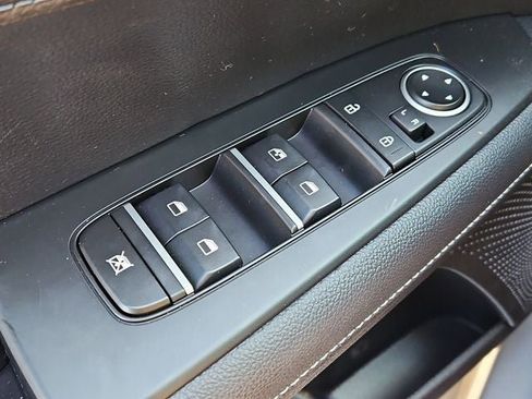 Used 2023 Kia Forte GT-Line image 32