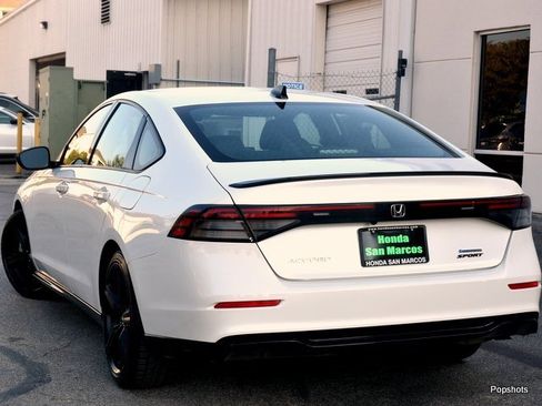 Used 2023 Honda Accord Sport image 4
