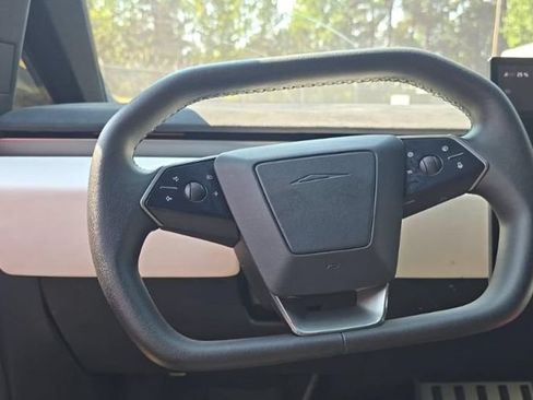 Used 2024 Tesla Cybertruck Cyberbeast AWD/4WD image 3