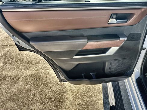 Used 2025 Toyota Sequoia 4WD image 15