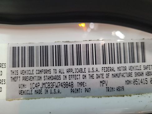 Used 2015 Jeep Cherokee Latitude w/ Cold Weather Group image 33