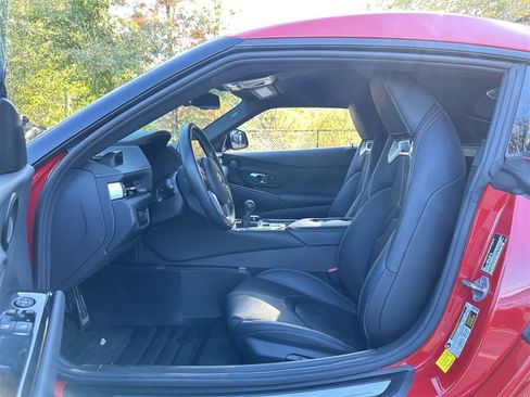 Used 2025 Toyota Supra Premium image 2