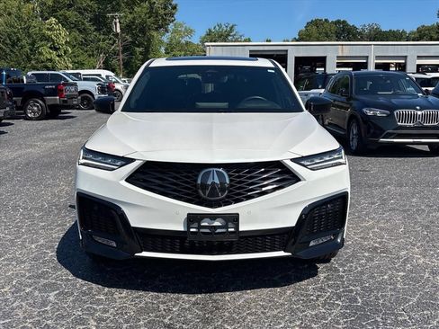 Used 2025 Acura MDX A-Spec AWD/4WD image 2