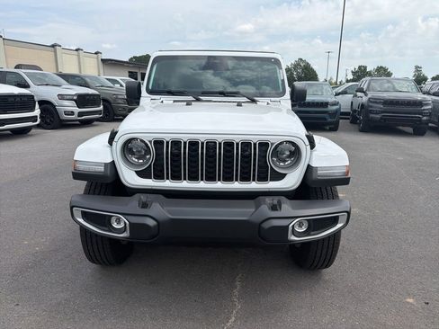 New 2026 Jeep Wrangler Unlimited Sahara AWD/4WD image 7