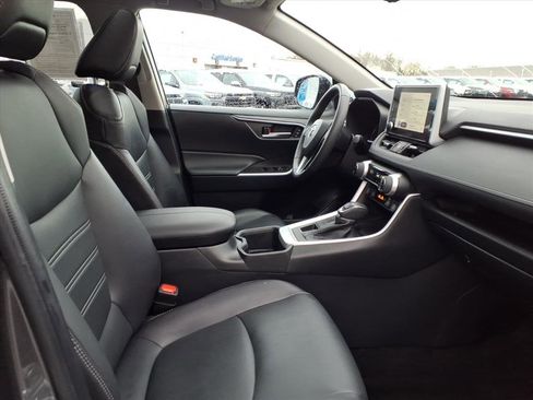 Used 2024 Toyota RAV4 XLE Premium image 16