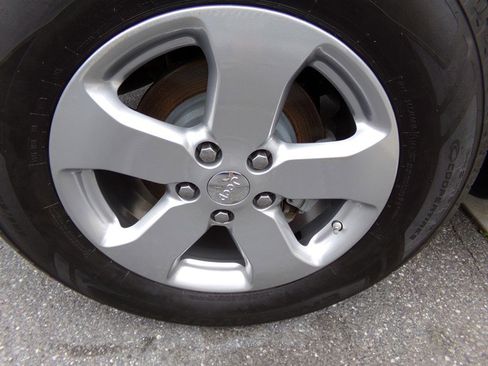 Used 2013 Jeep Grand Cherokee Limited w/ Trailer Tow Group image 74