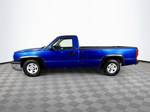 Used 2004 Chevrolet Silverado 1500 W/T RWD image 4
