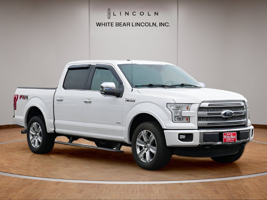 Used 2016 Ford F150 Platinum w/ Equipment Group 701A Luxury AWD/4WD image 3