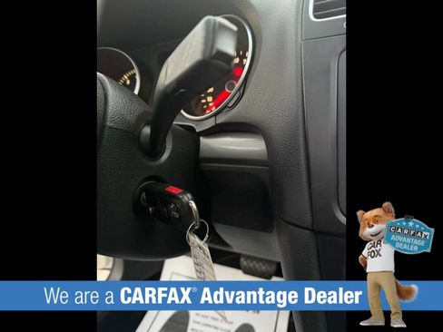 Used 2010 Volkswagen Golf 2-Door image 22