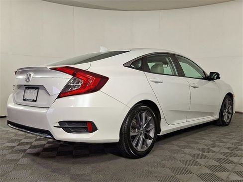 Used 2019 Honda Civic EX-L image 9