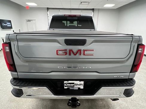 Used 2025 GMC Sierra 3500 SLT w/ SLT Premium Package image 8