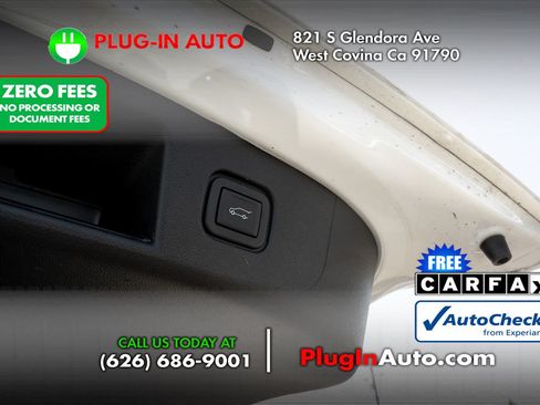 Used 2024 Chevrolet Blazer EV LT AWD/4WD image 14