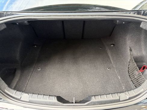 Used 2018 BMW M2 RWD image 7
