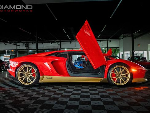 Used 2017 Lamborghini Aventador LP 700-4 image 46