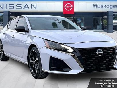 Used 2023 Nissan Altima 2.5 SR w/ SR Premium Package
