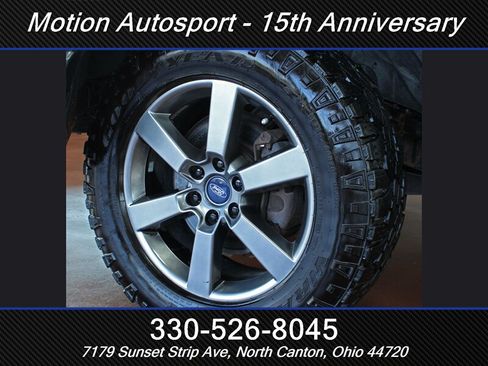 Used 2015 Ford F150 Lariat w/ Equipment Group 502A Luxury AWD/4WD image 38