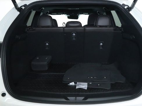 Used 2025 MAZDA CX-5 Signature image 32