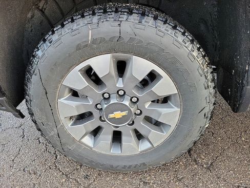 New 2026 Chevrolet Silverado 2500 Custom w/ Custom Value Package image 14