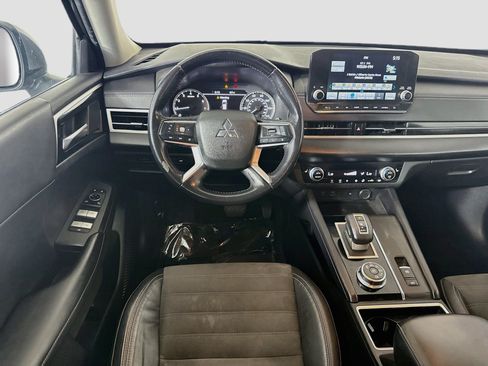 Used 2022 Mitsubishi Outlander SEL Black Edition AWD/4WD image 17