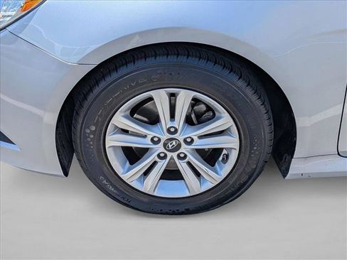 Used 2014 Hyundai Sonata GLS FWD image 15
