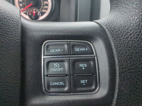 Used 2017 RAM 1500 Express w/ Express Value Package image 27