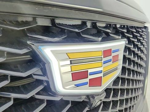 Used 2025 Cadillac Escalade Sport w/ Touring Package image 16