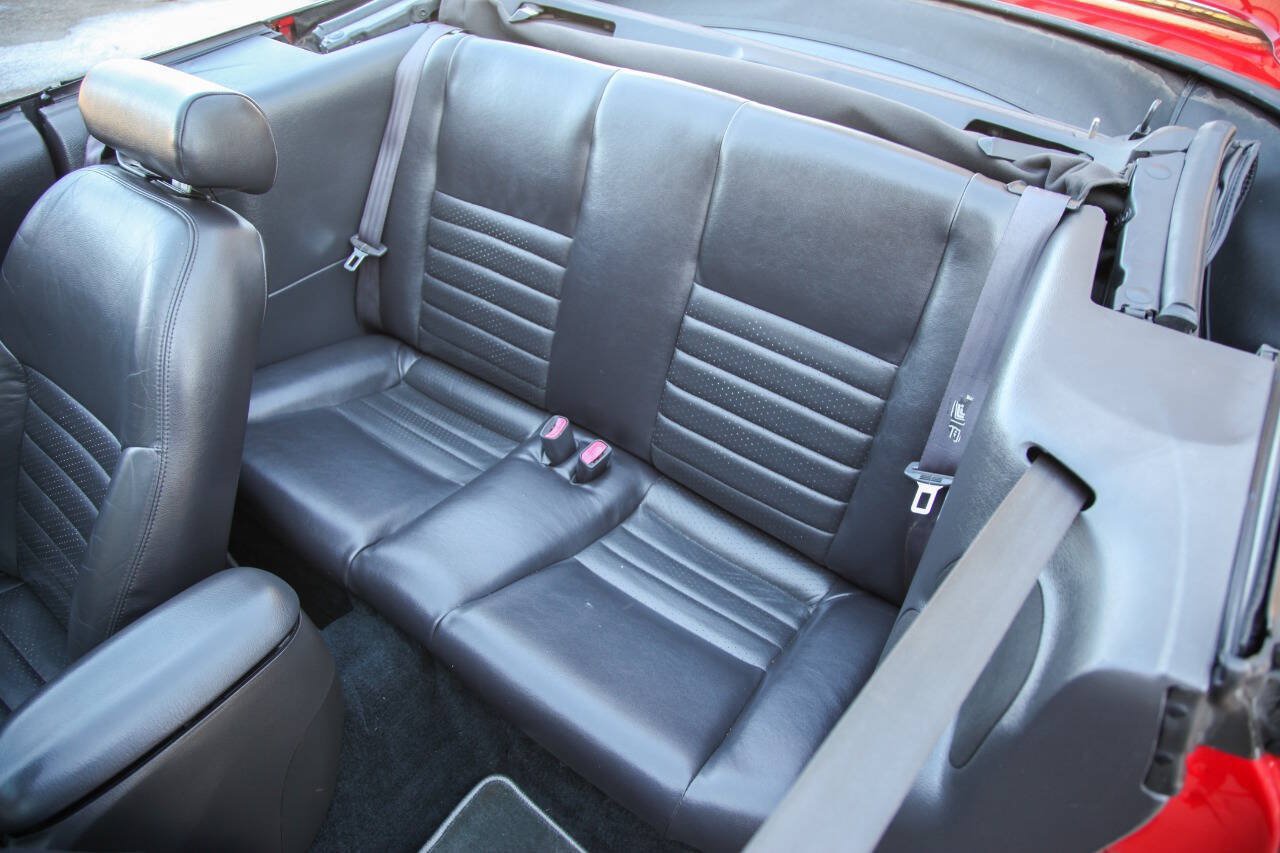 Used 1999 Ford Mustang Cobra RWD image 41