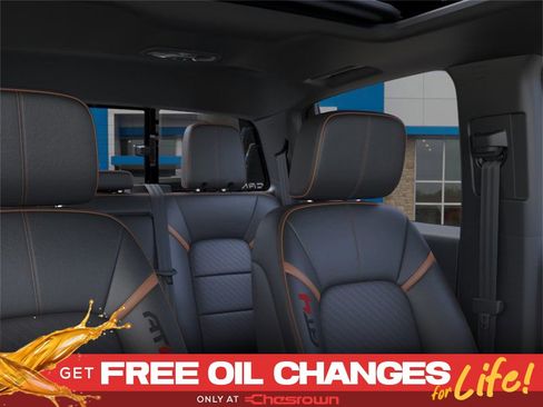 New 2025 GMC Canyon AT4 w/ Nightfall Edition image 24