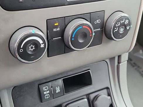 Used 2017 Chevrolet Traverse LS image 30