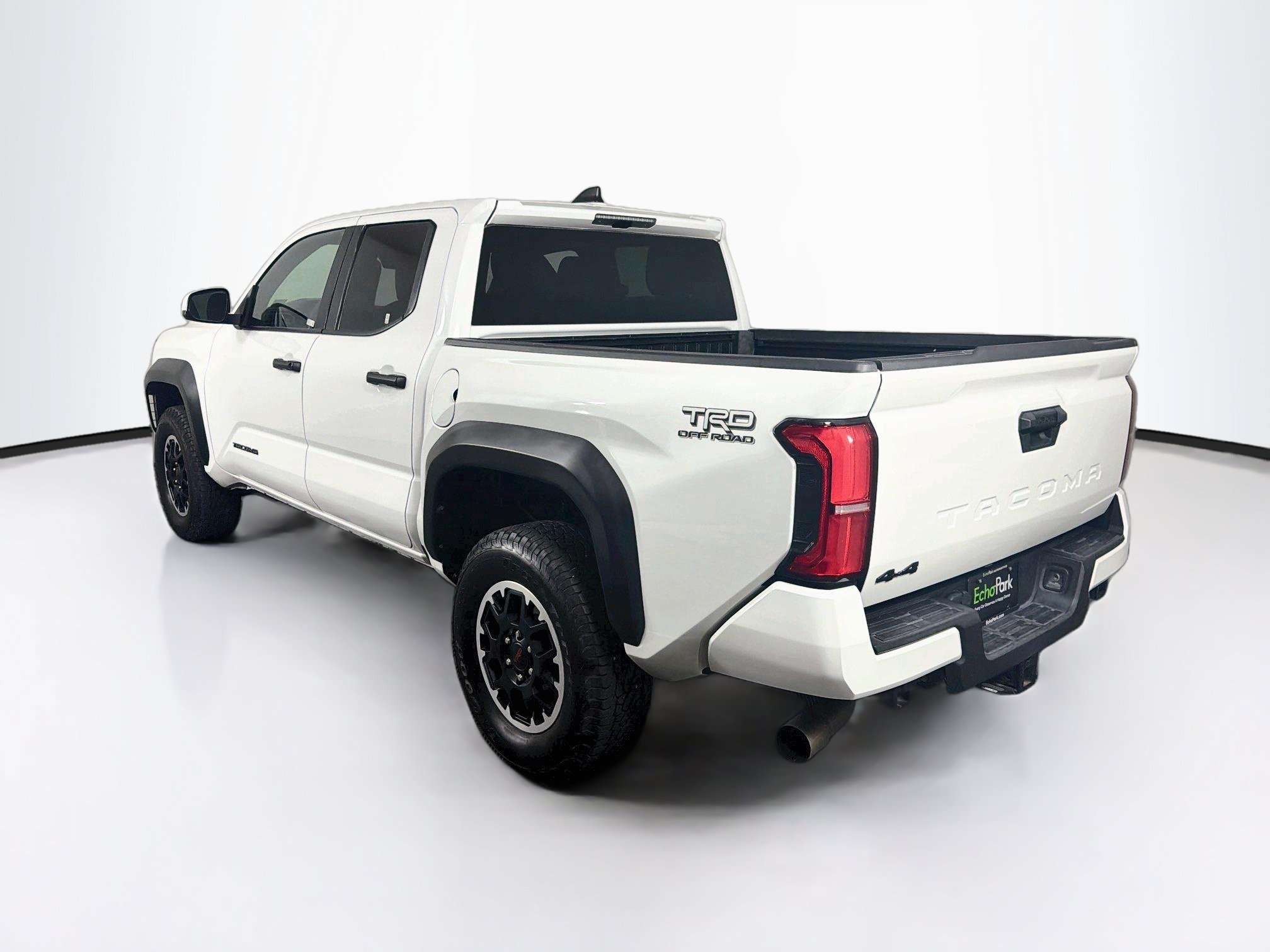 Used 2024 Toyota Tacoma TRD Off-Road AWD/4WD image 5