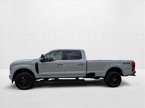 New 2025 Ford F350 Lariat w/ Lariat Ultimate Package image 9