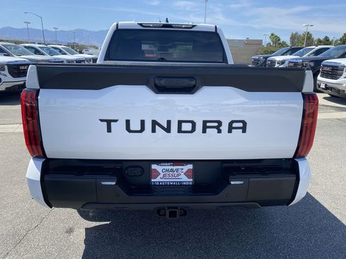 Used 2024 Toyota Tundra SR5 image 31