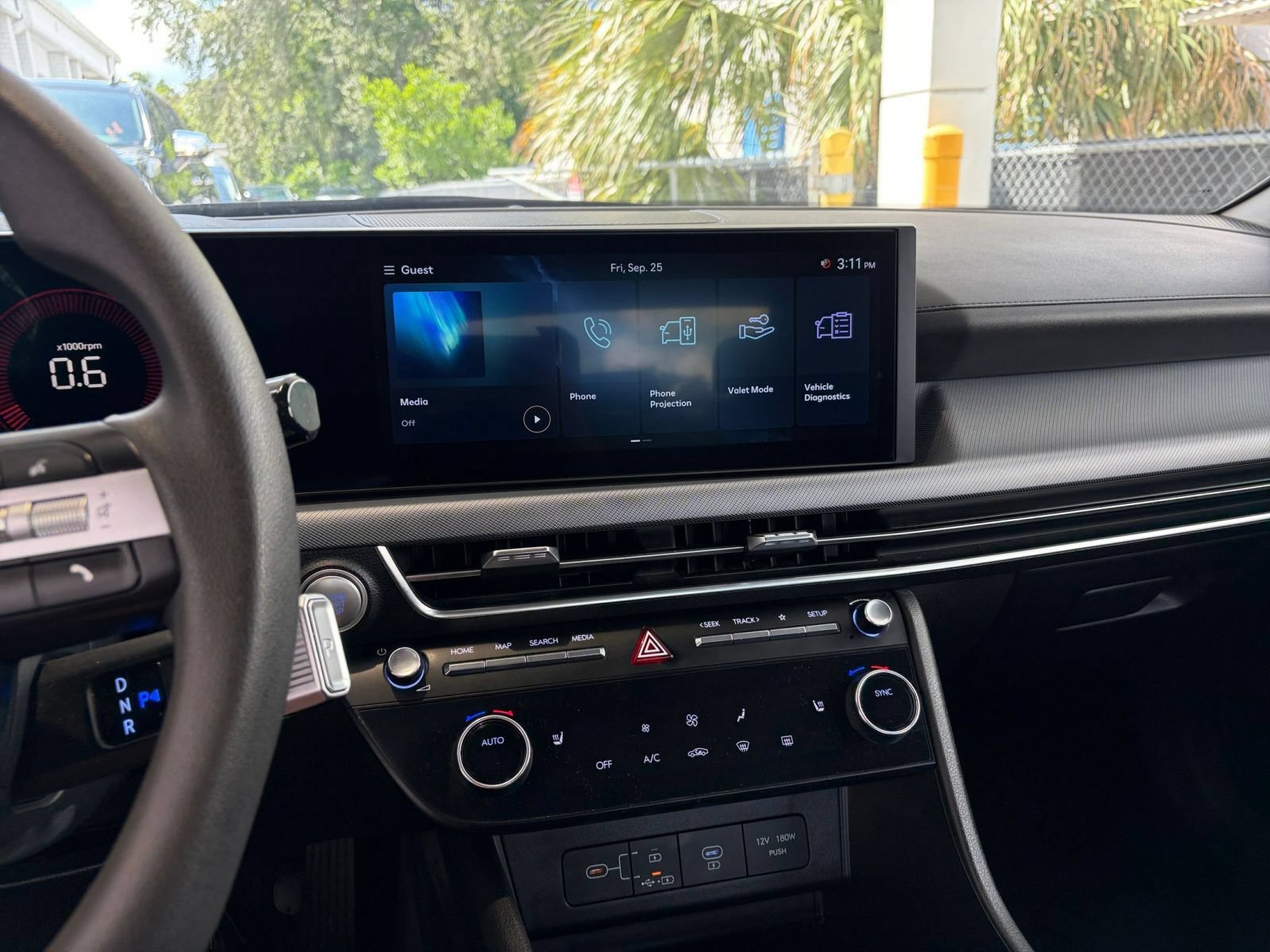Used 2025 Hyundai Sonata SEL FWD image 16