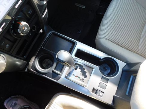 Used 2022 Toyota 4Runner SR5 image 33