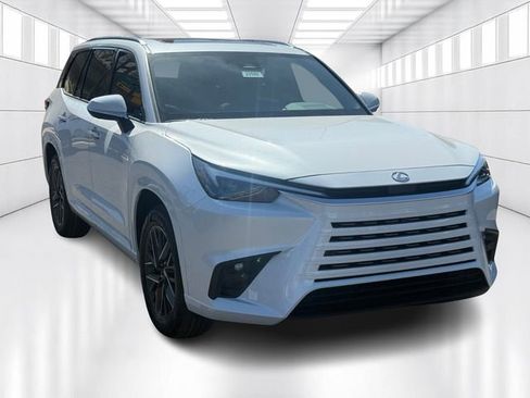 New 2026 Lexus TX 350 AWD image 3