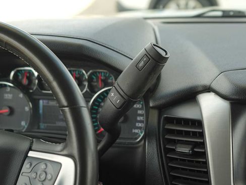 Used 2018 GMC Yukon SLE w/ Convenience Package image 21