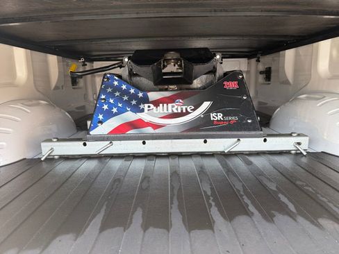 Used 2017 Ford F250 Lariat w/ Chrome Package image 16