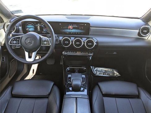 Used 2019 Mercedes-Benz A 220 4MATIC w/ Premium Package image 7