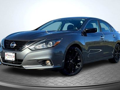 Used 2018 Nissan Altima 2.5 SR w/ SR Midnight Edition