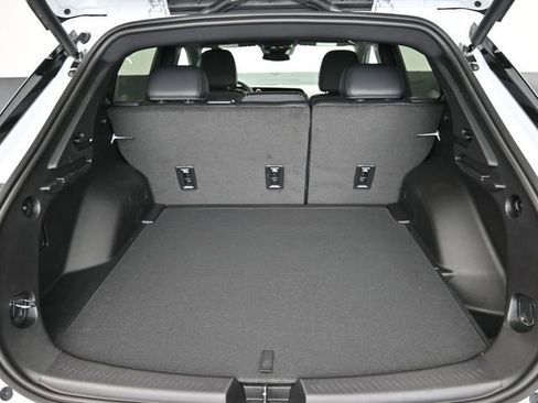 New 2026 Chevrolet Equinox EV LT image 36