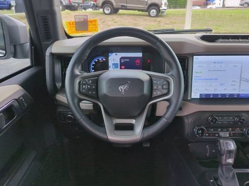 Used 2024 Ford Bronco Wildtrak AWD/4WD image 16