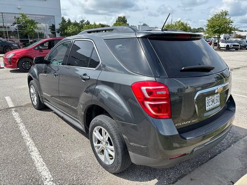 Used 2017 Chevrolet Equinox LT w/ Convenience Package AWD/4WD image 6