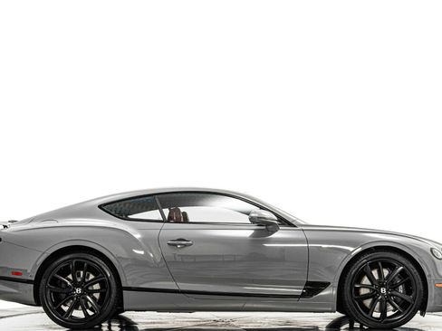 Used 2024 Bentley Continental GT V8 image 2
