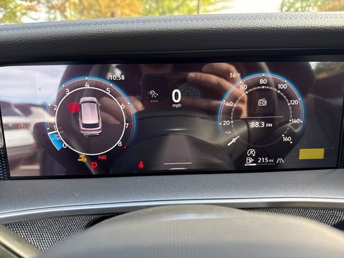 New 2025 Volkswagen Tiguan S image 7