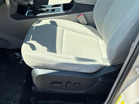 Used 2017 Ford Escape SE AWD/4WD image 24
