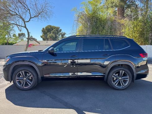 Used 2021 Volkswagen Atlas SE w/ Panoramic Sunroof Package image 5